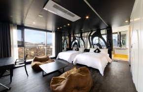 Suite B